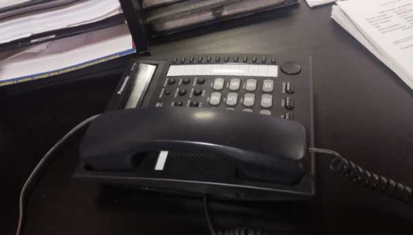  Instalación de teléfonos y líneas telefónicas